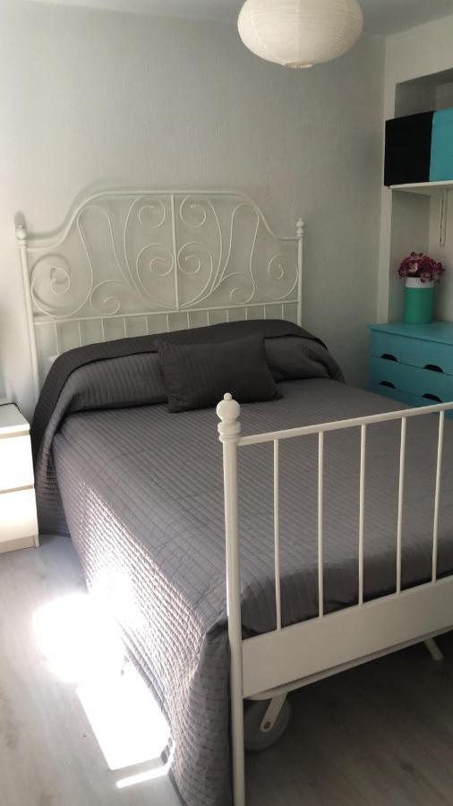 Apartamento 1 Dormitorio Y Salon Con Sofa Cama Bien Comunicado Con El Centro Sevilla Exterior foto