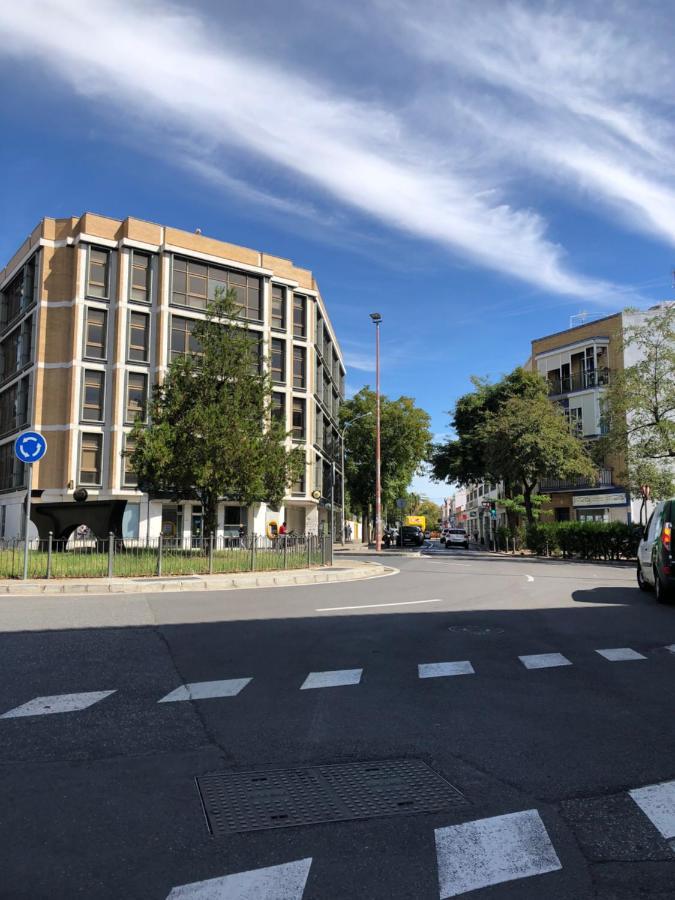 Apartamento 1 Dormitorio Y Salon Con Sofa Cama Bien Comunicado Con El Centro Sevilla Exterior foto